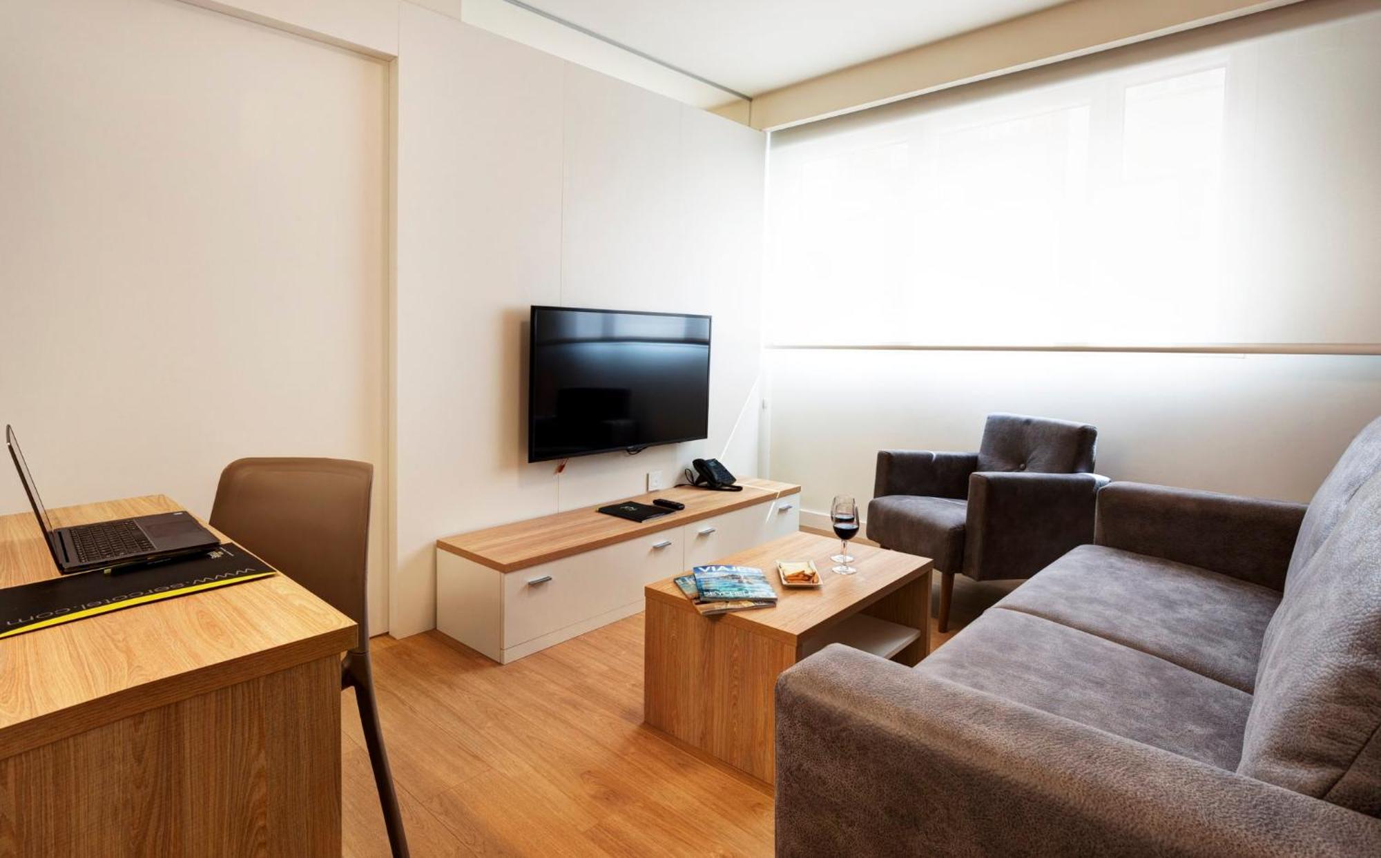 Sercotel Logrono Suites Exteriör bild