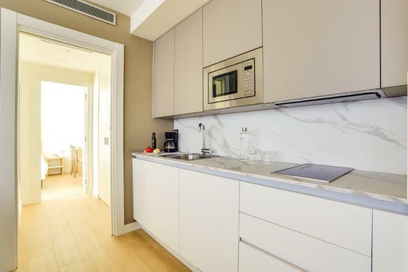 Sercotel Logrono Suites Exteriör bild